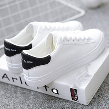 Load image into Gallery viewer, HOT Women Sneakers 2020 Fashion Breathble Vulcanized Shoes