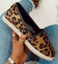 Load image into Gallery viewer, DIHOPE Women Flats Shoes Slip On Casual Ladies